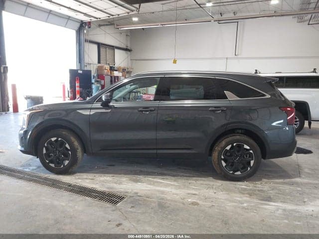 2024 KIA SORENTO S 14