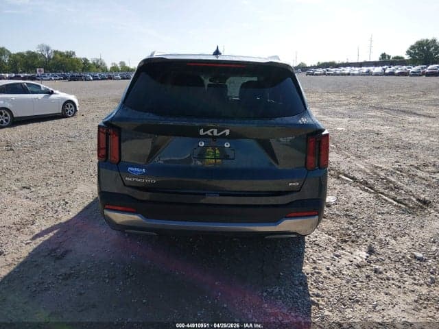 2024 KIA SORENTO S 16