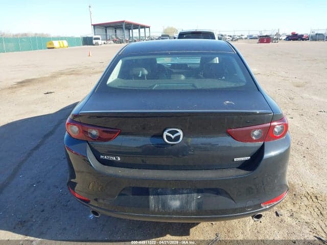2022 MAZDA MAZDA3 SELECT 16