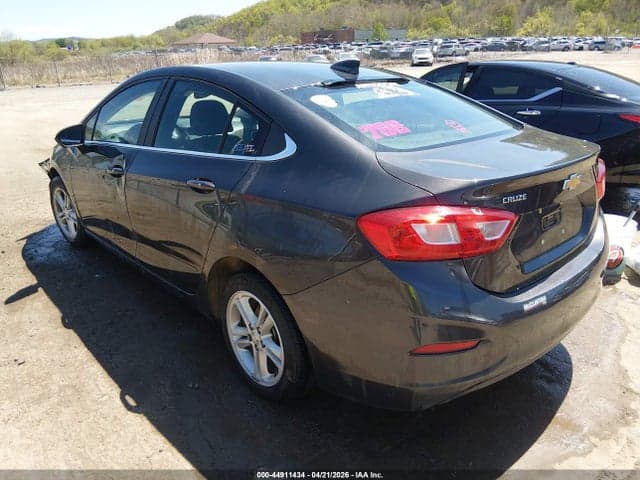2017 CHEVROLET CRUZE LT AUTO 3