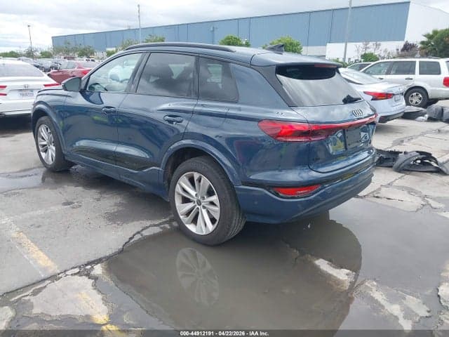2025 AUDI Q6 E-TRON PREMIUM 3