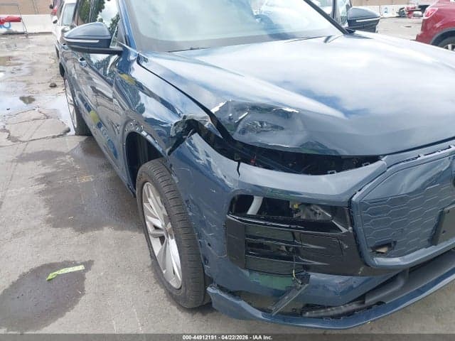 2025 AUDI Q6 E-TRON PREMIUM 6