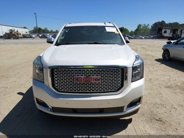2017 GMC YUKON DENALI 12
