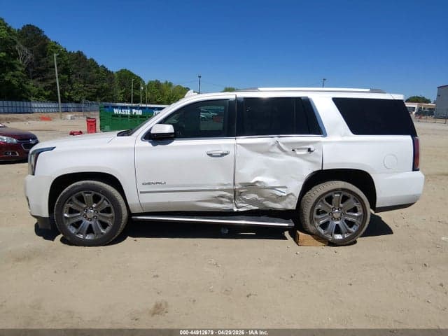 2017 GMC YUKON DENALI 14