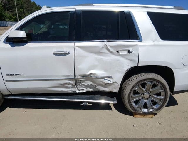 2017 GMC YUKON DENALI 6