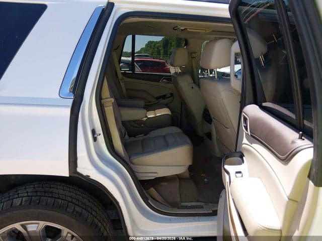 2017 GMC YUKON DENALI 8
