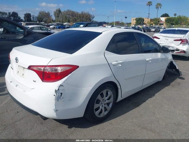 2018 TOYOTA COROLLA LE 4