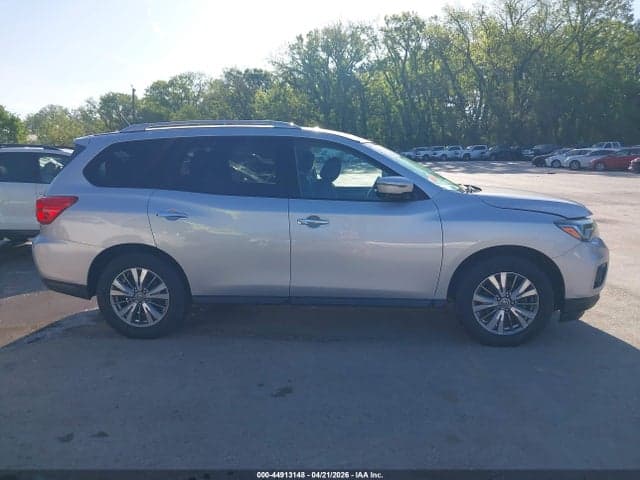 2018 NISSAN PATHFINDER SL 13