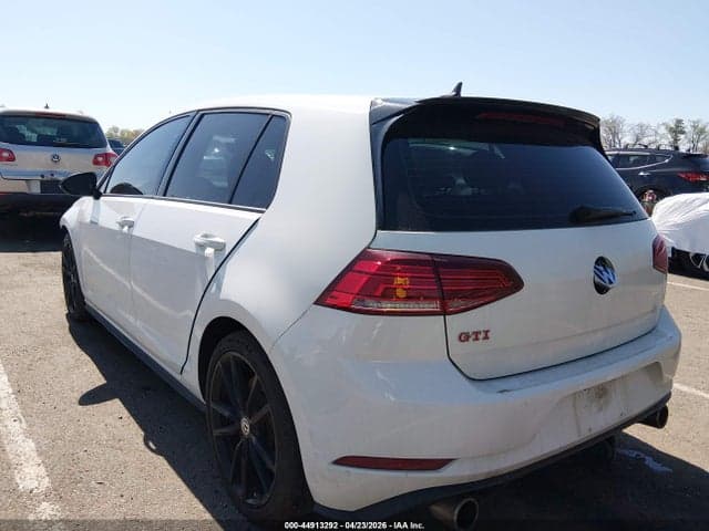 2021 VOLKSWAGEN GOLF GTI 2.0T AUTOBAHN/2.0T S/2.0T SE 3