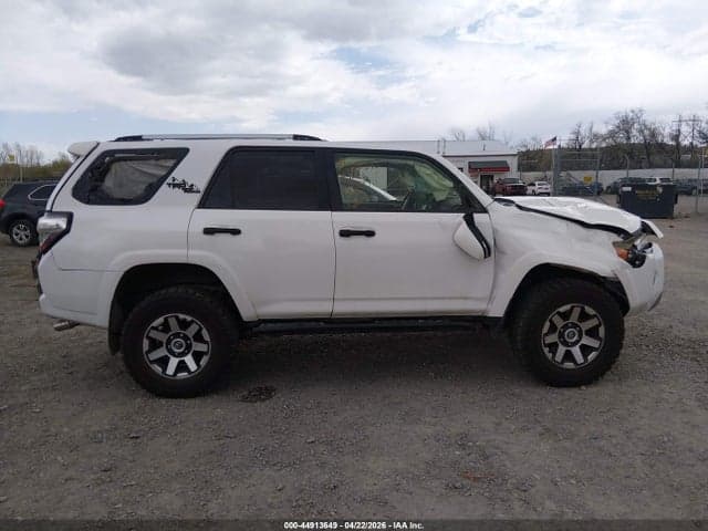 2018 TOYOTA 4RUNNER TRD OFF ROAD PREMIUM 13
