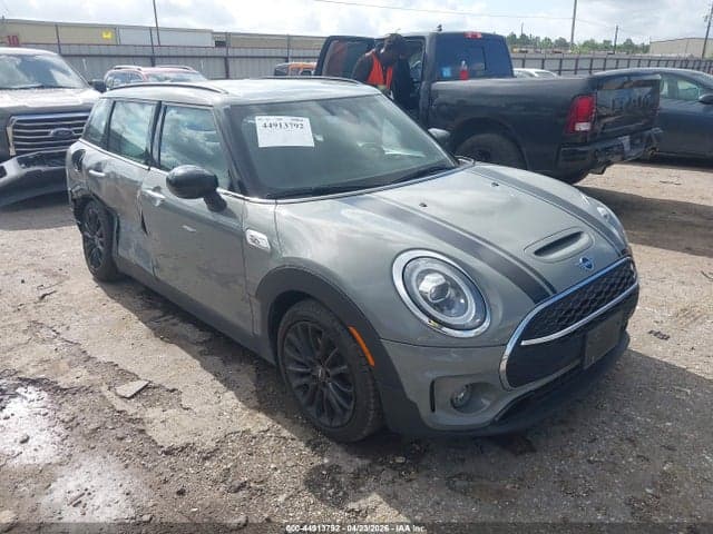 2020 MINI CLUBMAN COOPER