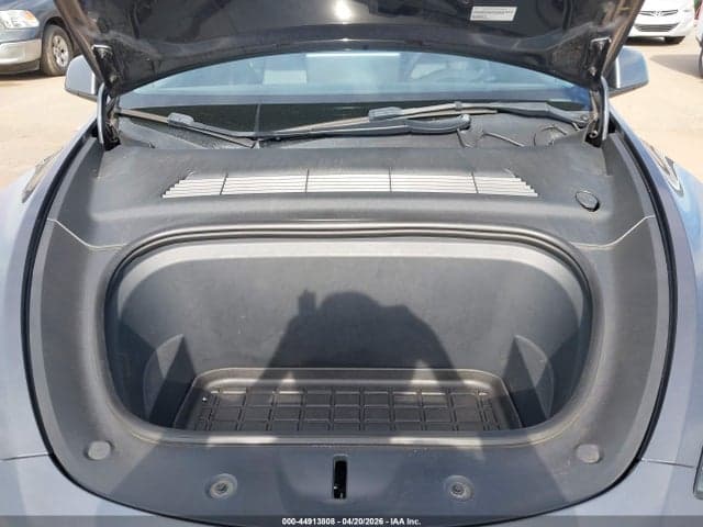 2022 TESLA MODEL Y 11