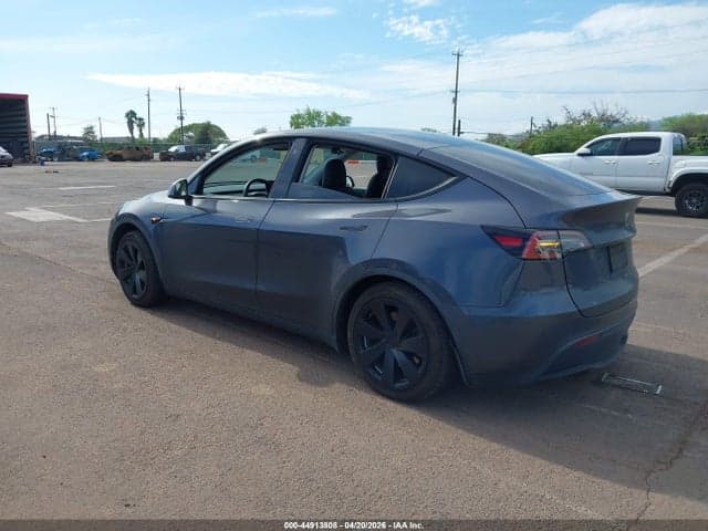 2022 TESLA MODEL Y 4