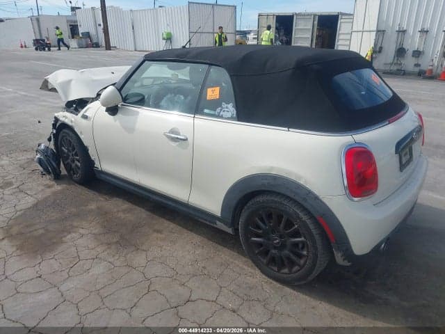 2018 MINI CONVERTIBLE COOPER 3