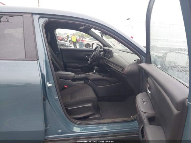 2025 HONDA HR-V AWD SPORT 5