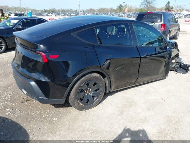 2026 TESLA MODEL Y PREMIUM REAR-WHEEL DRIVE/STANDARD REAR-WHEEL DRIVE 4