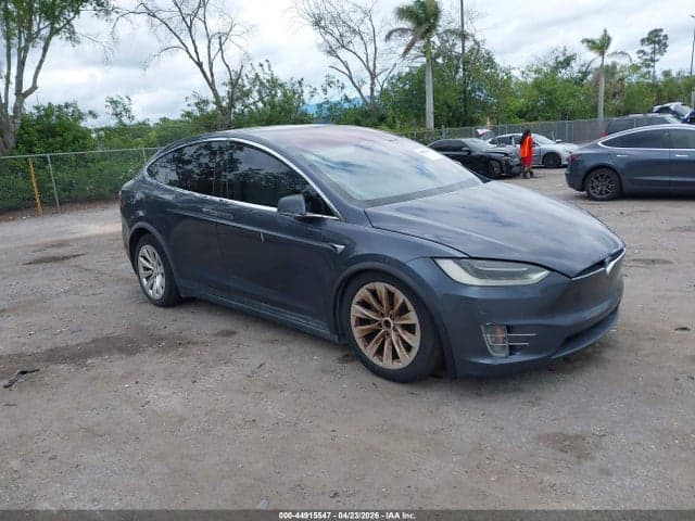 2018 TESLA MODEL X 1