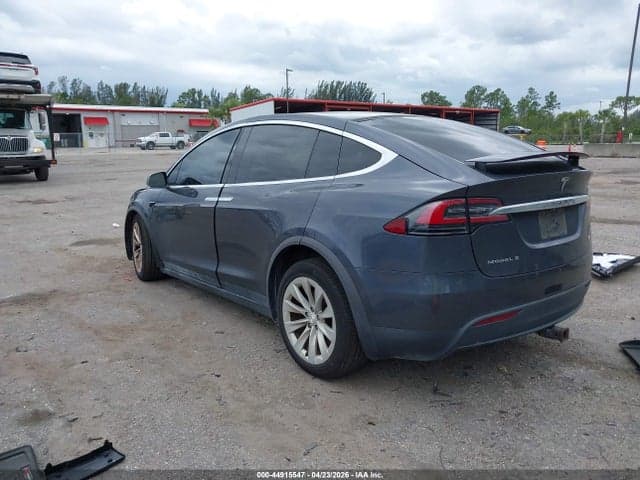 2018 TESLA MODEL X 3