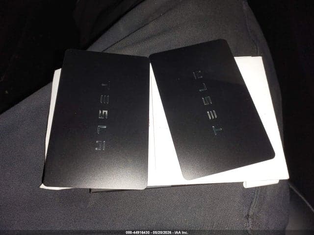 2024 TESLA MODEL Y LONG RANGE DUAL MOTOR ALL-WHEEL DRIVE 11
