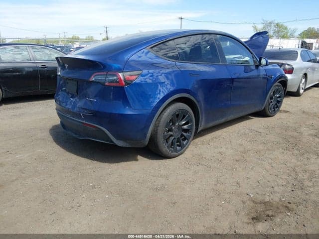 2024 TESLA MODEL Y LONG RANGE DUAL MOTOR ALL-WHEEL DRIVE 4