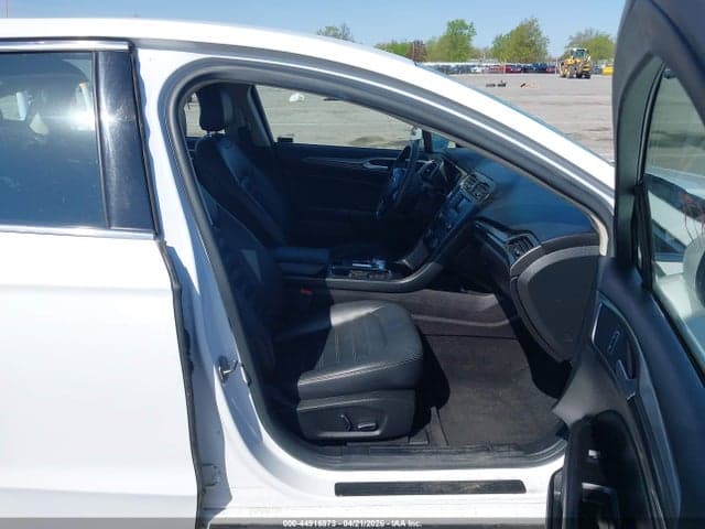 2017 FORD FUSION SE 5
