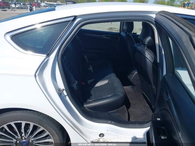 2017 FORD FUSION SE 8