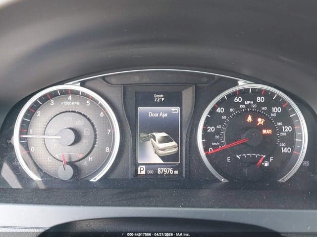 2017 TOYOTA CAMRY SE 7
