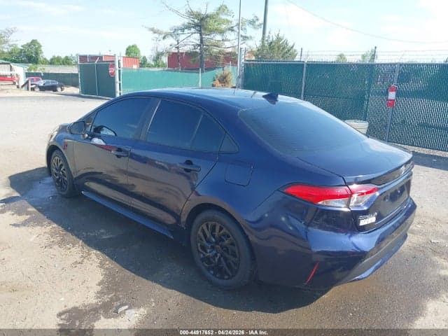 2022 TOYOTA COROLLA LE 3