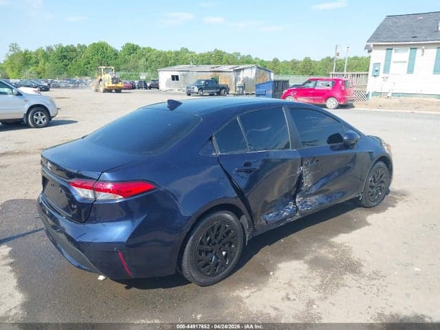 2022 TOYOTA COROLLA LE 4