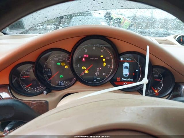 2015 PORSCHE PANAMERA 4 7