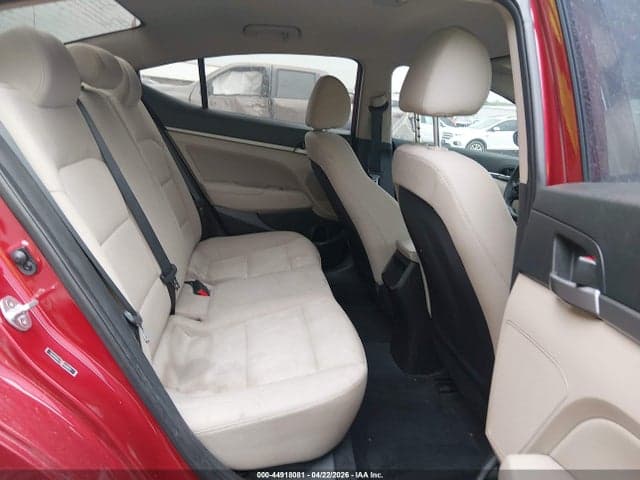 2018 HYUNDAI ELANTRA SEL 8