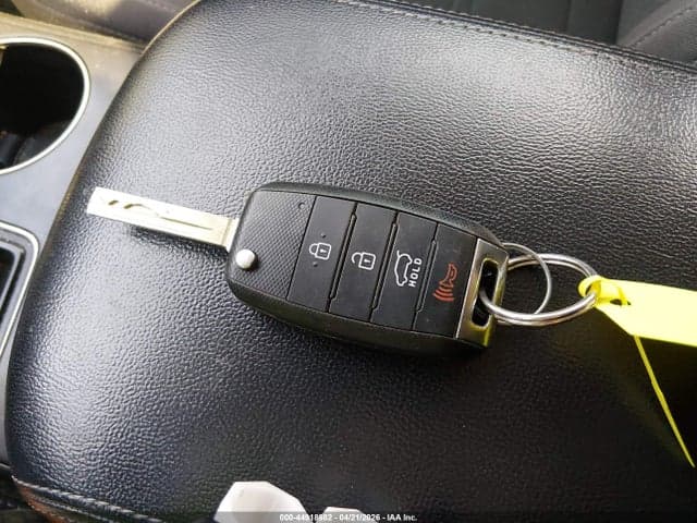2020 KIA SORENTO 2.4L LX 11