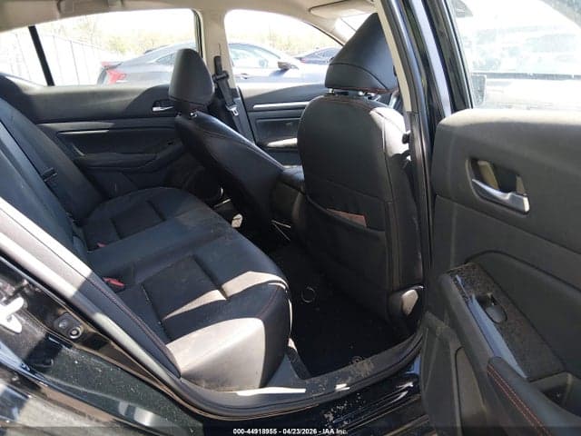 2025 NISSAN ALTIMA SR FWD 8