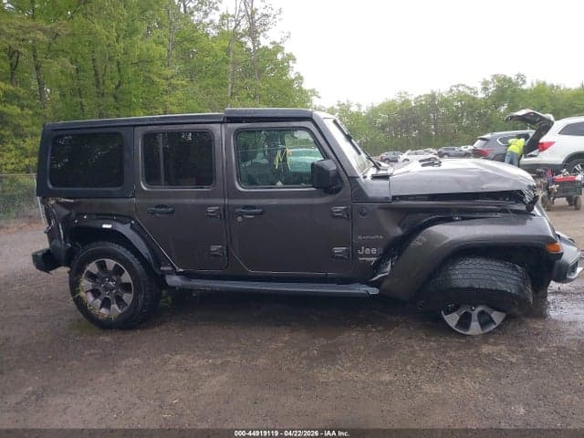 2018 JEEP WRANGLER UNLIMITED SAHARA 4X4 13