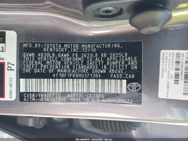 2017 TOYOTA CAMRY SE 9