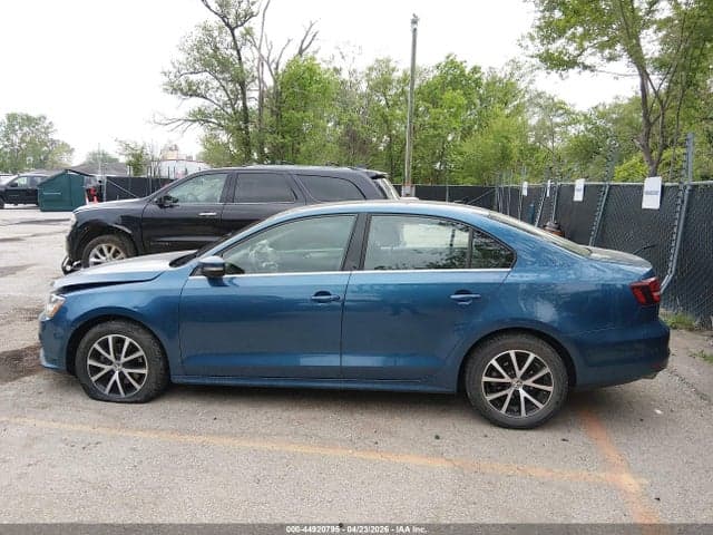 2017 VOLKSWAGEN JETTA 1.4T SE 14