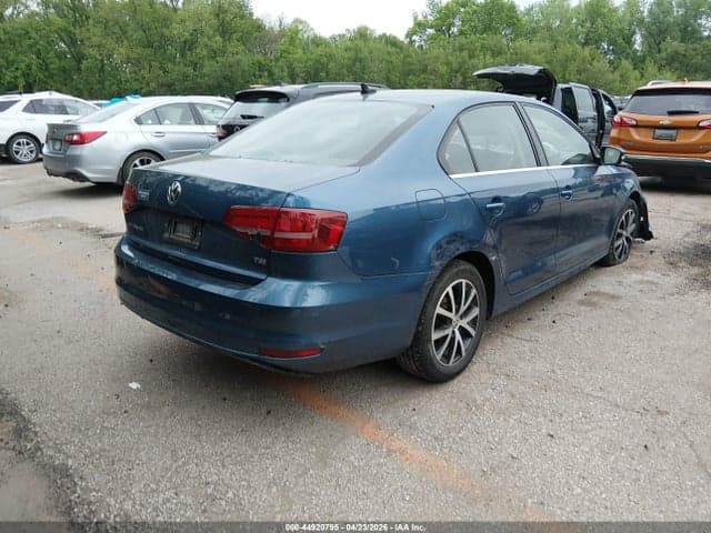 2017 VOLKSWAGEN JETTA 1.4T SE 4