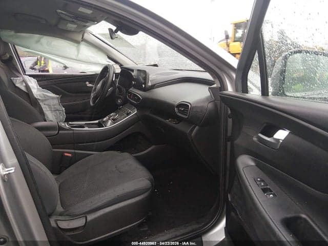 2022 HYUNDAI SANTA FE SE 5