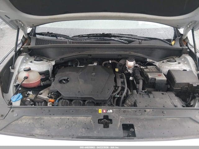 2022 HYUNDAI SANTA FE SE 10