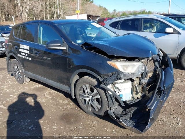 2017 TOYOTA RAV4 LE 1