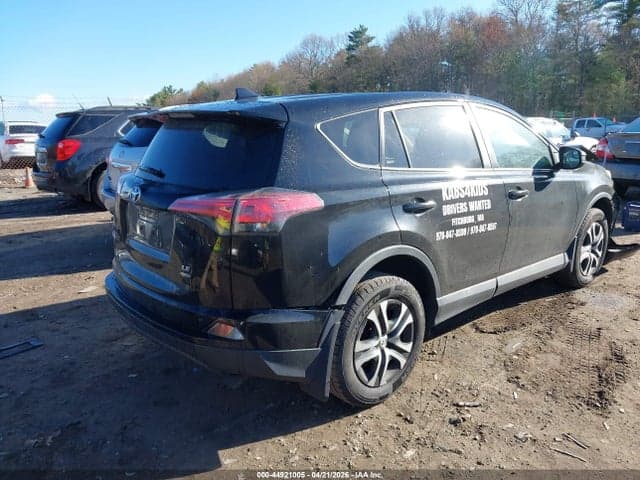2017 TOYOTA RAV4 LE 4