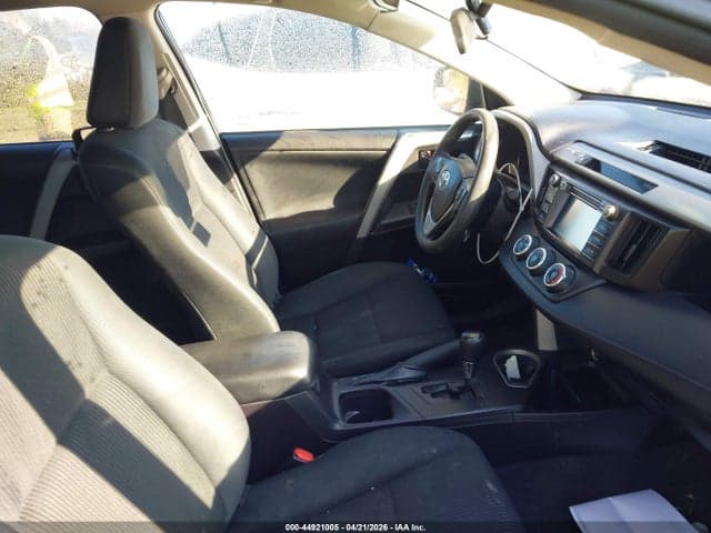 2017 TOYOTA RAV4 LE 5