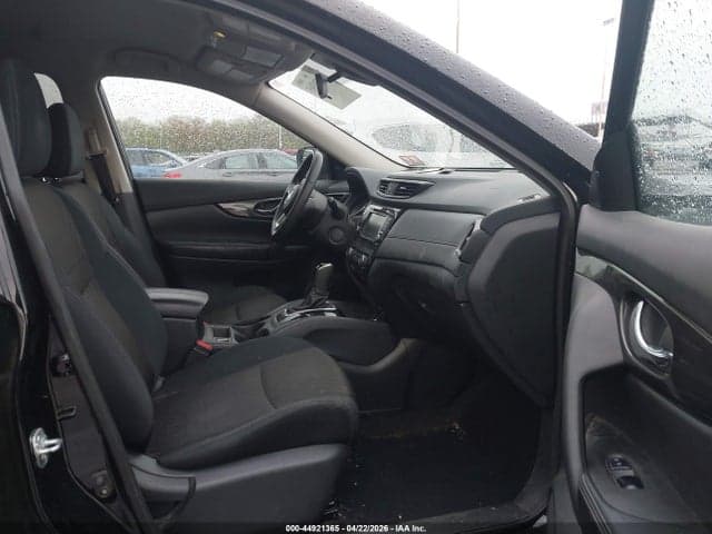 2019 NISSAN ROGUE SV 5