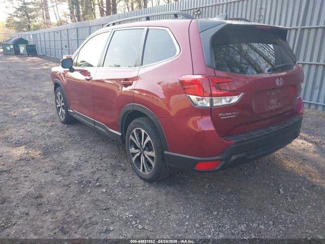2024 SUBARU FORESTER LIMITED 3