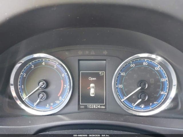 2017 TOYOTA COROLLA SE 7