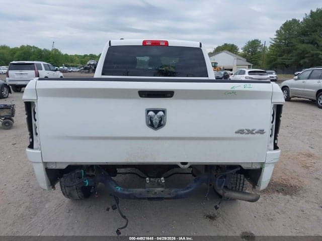 2018 RAM 1500 EXPRESS 4X4 6'4 BOX 17