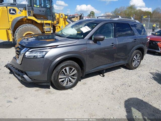2023 NISSAN PATHFINDER SL 4WD 2
