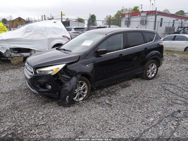 2017 FORD ESCAPE SE 2