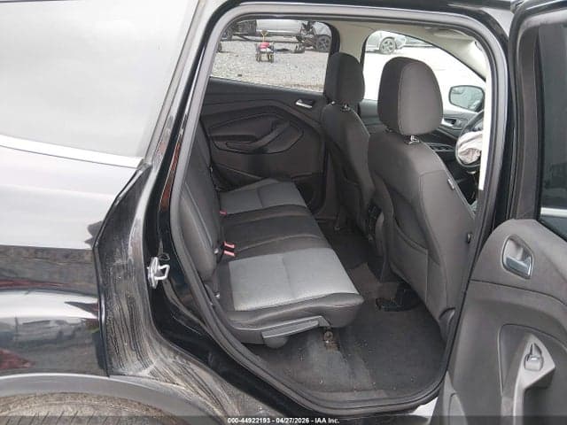 2017 FORD ESCAPE SE 8