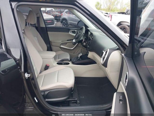 2025 KIA SOUL LX 5